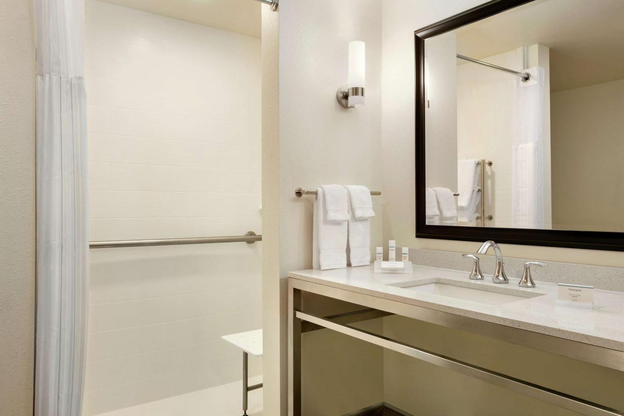 Hilton Garden Inn Statesville Zewnętrze zdjęcie
