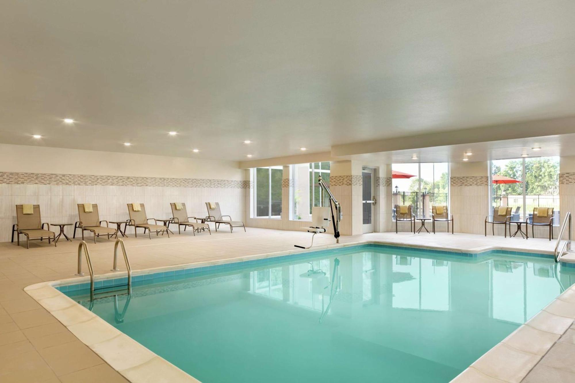 Hilton Garden Inn Statesville Zewnętrze zdjęcie