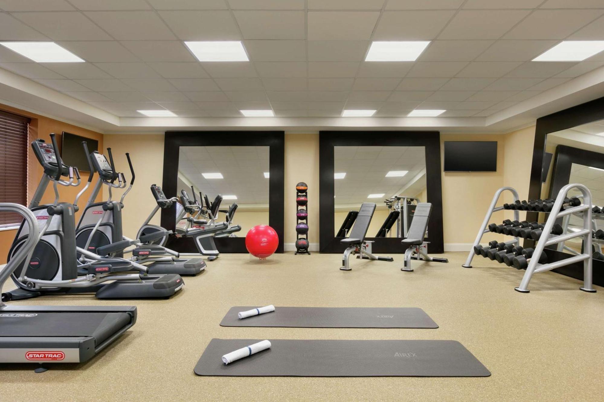 Hilton Garden Inn Statesville Zewnętrze zdjęcie